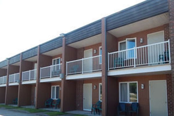 Complexe Hotelier Pelchat (Trois-Pistoles)